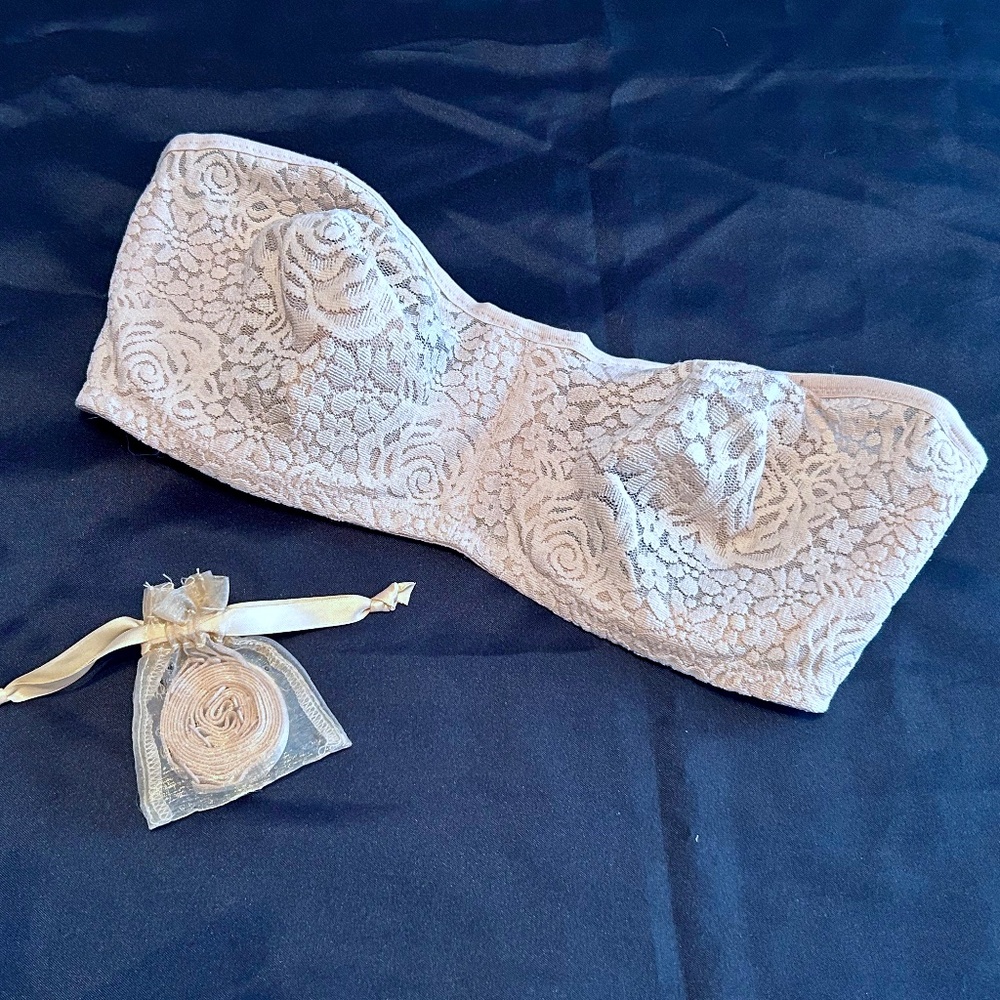 NWOT Wacoal Removable Strap Beige Bra Sz 36D